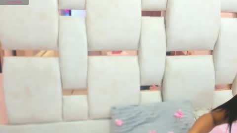 pocahontas_sex17 online show from May 11, 11:34 am