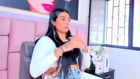 Pocahontas  online show from January 9, 8:11 pm