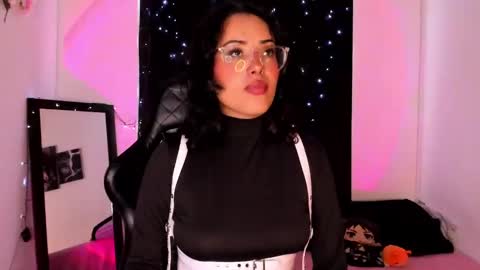 Willow                      Hours 12pm to 630pm Colombian time FRIDAY AND SUNDAY FREE DAYS online show from February 25, 5:51 pm