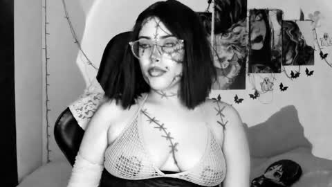 Willow                      Hours 12pm to 630pm Colombian time FRIDAY AND SUNDAY FREE DAYS online show from October 18, 5:48 pm