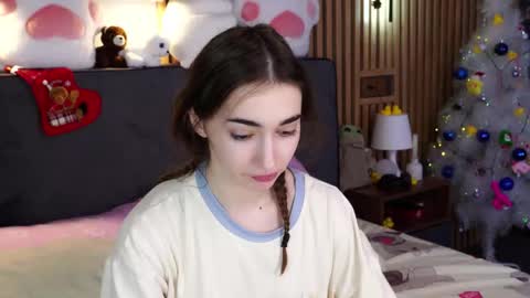 Polly online show from January 12, 8:08 am