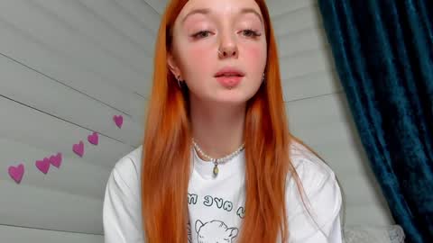 Snapshot of polly_luna chatting on January 20, 7:46 pm Polly online show from January 20, 7:46 pm