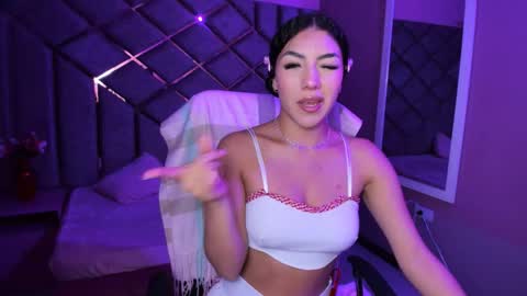 poly sasha  online show from February 13, 4:58 am