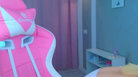 Hi Daddy Im Jane online show from April 3, 6:22 am