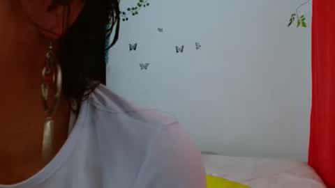 Snapshot of porcelainlux chatting on September 19, 3:38 am porcelainlux online show from September 19, 3:38 am