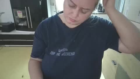 MelissOfficial online show from February 16, 4:42 pm