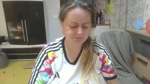 MelissOfficial online show from March 17, 7:18 pm