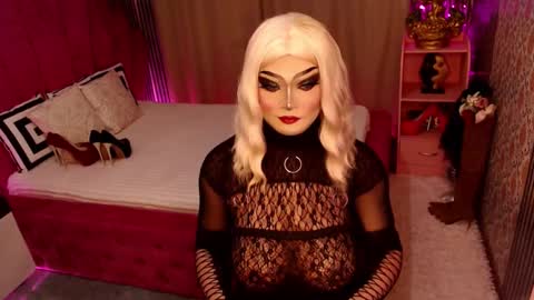 pornstarshaina online show from December 25, 12:48 am