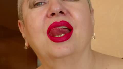 LADY POSH online show from July 17, 11:08 pm