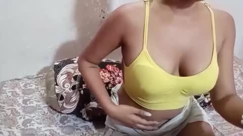 Snapshot of poulomi_das chatting on October 8, 7:13 am poulomi online show from October 8, 7:13 am