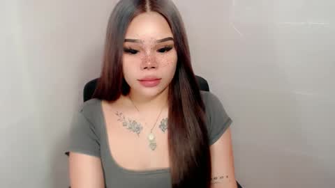 MAXXINE online show from February 6, 9:28 pm