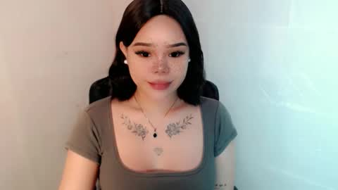 MAXXINE online show from November 6, 5:46 am