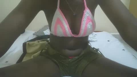 prettiest_doll online show from February 1, 9:02 pm