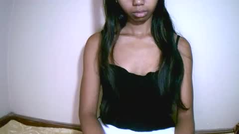 prettiethalia online show from February 28, 12:15 pm