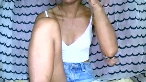 prettiethalia online show from January 13, 5:50 pm