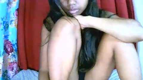 prettiethalia online show from November 21, 9:28 pm