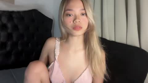 Chikana online show from April 9, 11:15 am