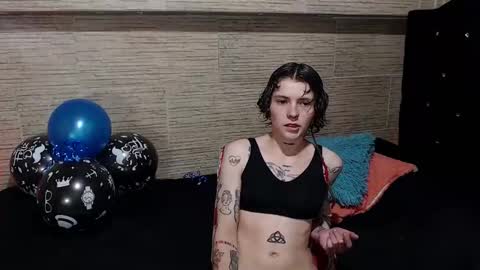 pretty_cristal22 online show from December 2, 1:40 am