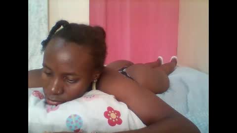 Snapshot of pretty_darya chatting on February 18, 4:58 am pretty_darya online show from February 18, 4:58 am