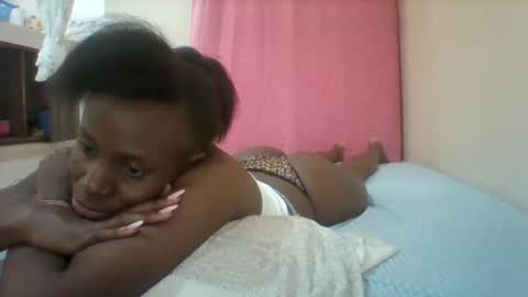 Snapshot of pretty_darya chatting on February 16, 1:38 pm pretty_darya online show from February 16, 1:38 pm