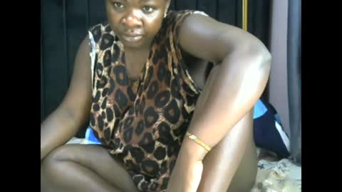 pretty_gaal online show from January 26, 4:41 am