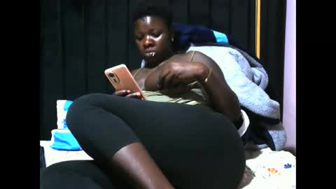 pretty_gaal online show from January 22, 3:20 am