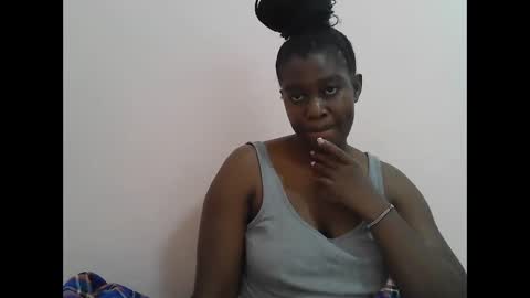Snapshot of pretty_kylah chatting on September 25, 8:57 am pretty_kylah online show from September 25, 8:57 am