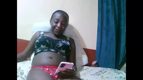 pretty_tiffany1 online show from February 27, 3:12 pm