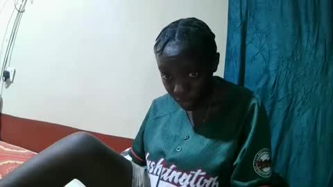 pretty_tiffany1 online show from February 16, 6:35 am