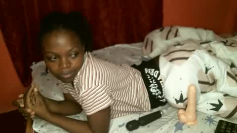 SaraCattra online show from January 28, 8:57 am