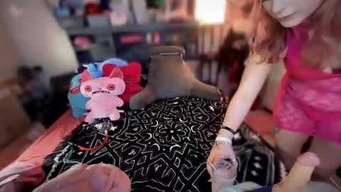 stacy online show from March 28, 7:13 pm