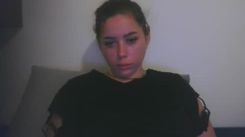 prettyjulliette online show from December 1, 2:20 pm