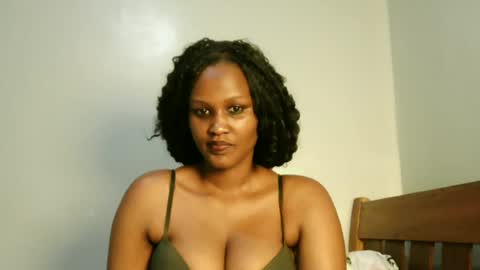 prettykeilaa online show from July 14, 11:37 am