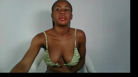 evelyn online show from October 16, 10:40 am