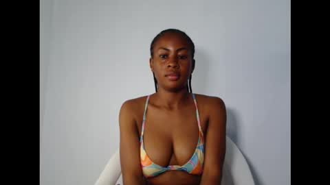 evelyn online show from October 18, 11:02 am