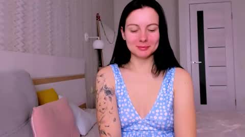 prettymasha_ online show from March 12, 7:24 am