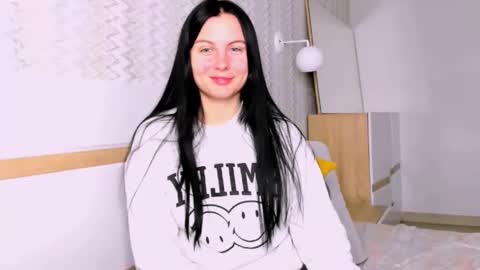 prettymasha_ online show from December 17, 8:34 am