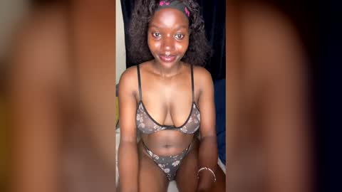prettynastyone online show from April 6, 10:38 am