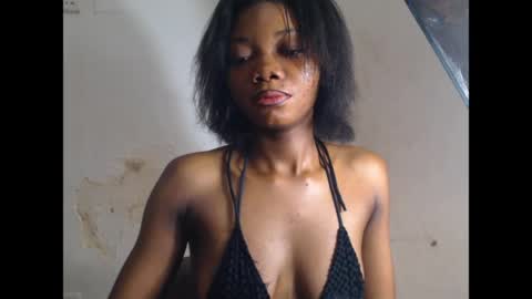 prettysexy6 online show from April 11, 7:45 am