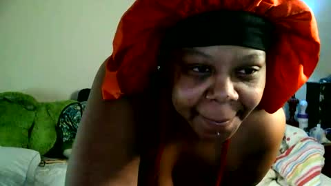 prettyworld24 online show from January 9, 10:41 am