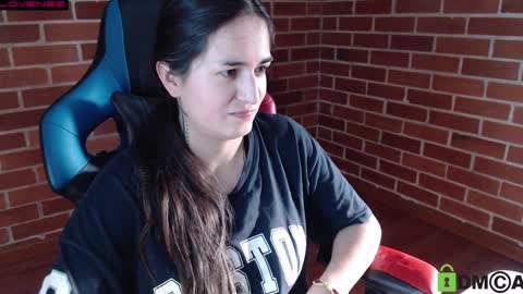 Leia online show from November 8, 9:53 pm