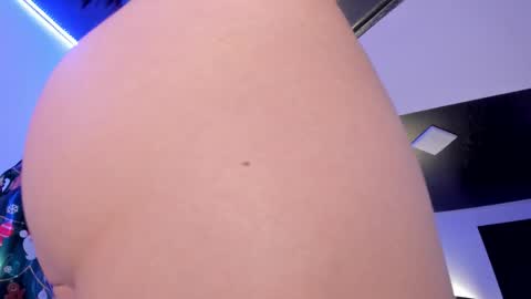 princess_tokyo_ online show from December 4, 4:37 am