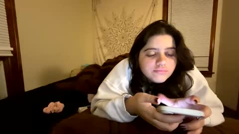 princessviccxo online show from November 13, 7:40 am