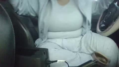 princessprettipussi89 online show from June 2, 12:33 am