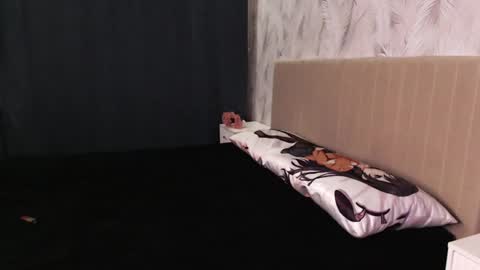 18 y.o online show from January 14, 2:53 pm