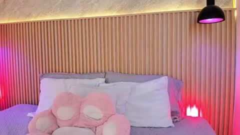 Profana Red online show from April 29, 2:42 pm