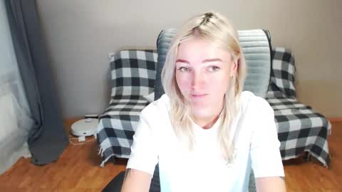 Polly online show from November 16, 11:54 am