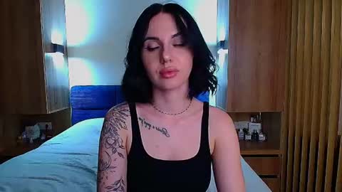 Julia online show from July 8, 5:48 pm