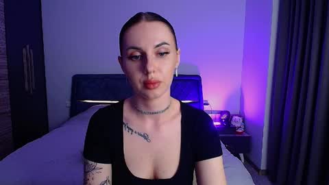 Julia online show from April 28, 5:17 pm