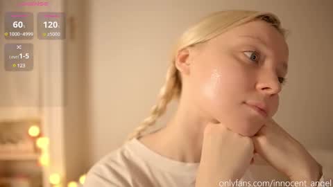 i dont do shows for free. watching here silently and waiting for me to start showing you something for free is useless online show from December 24, 2:44 pm